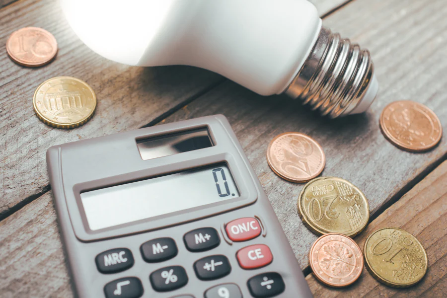 Cuánto consume una bombilla LED inteligente encendida